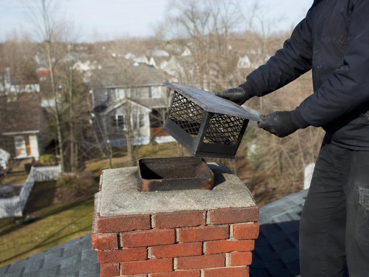 Juqen Chimney Repair work in Garden City